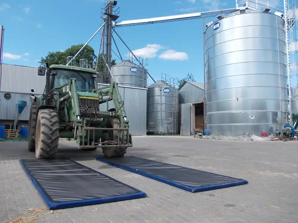 Finale Aktion Desinfektionsmatte für LKW / Traktoren 2 St.