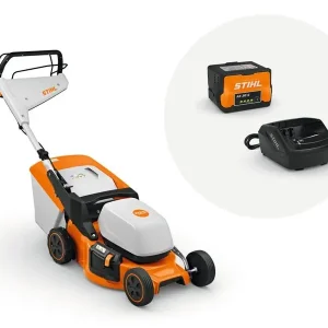 Geprüft STIHL Akku Rasenmäher RMA 248 T inkl. Akku AK 30 S + Ladegerät AL 101