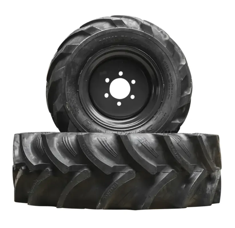 Tym Ackerstollenbereifung Radial vorne: 280/70 R18, hinten: 380/70 R28 passend für 5025R, 5025C, 6225C Top-Seller