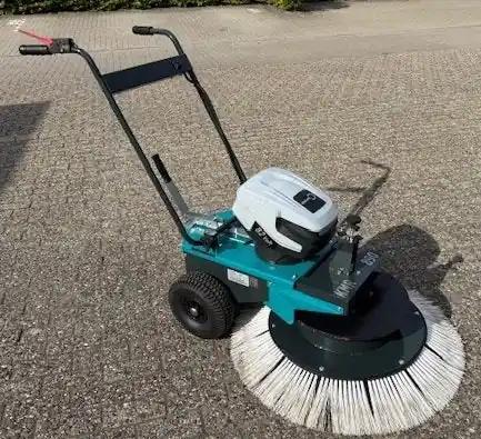Saisonangebot Remarc Radialbesen KMR 890 82V AKKU - Versandrückläufer Vorführgerät aus Ladengeschäft