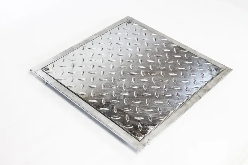 Edelstahl/Aluminium Schachtabdeckung GS begehbar tagwasser und geruchsdicht verschraubt Versand Am Gleichen Tag