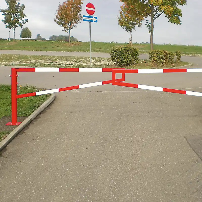 Ausverkauf MORION Gatterschranke je 1 Drehpfosten rot/weiß lackiert - zum Einbetonieren