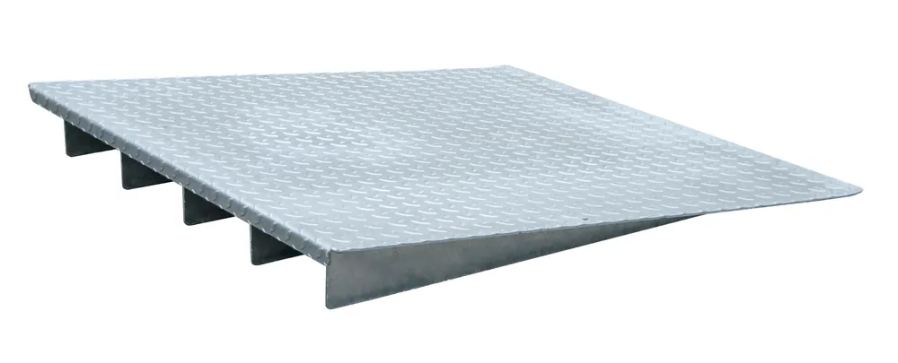 Zertifiziert Bauer Südlohn Auffahrrampe AR 122 verzinkt - Maße(BxTxH) 1000x1120x123 mm
